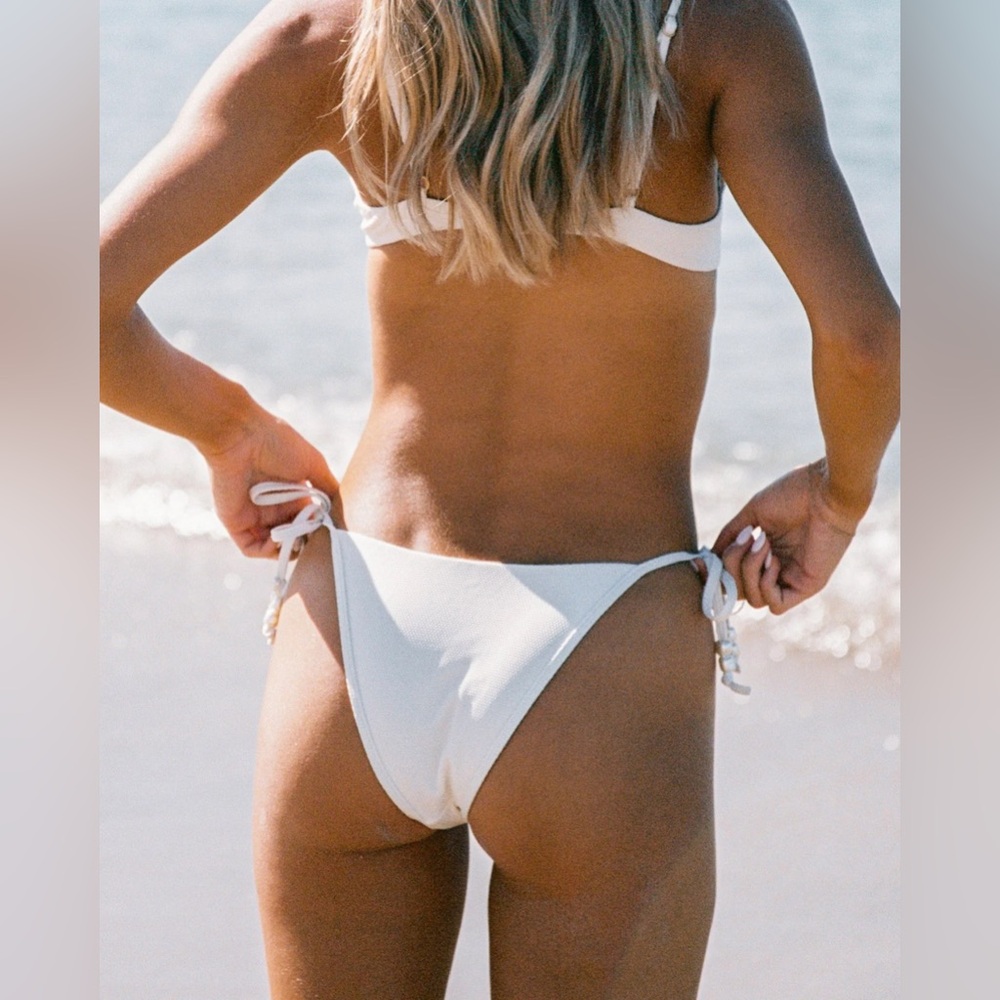L*Space Lucia Bikini Bottom – Cream / Ivory – Adjustable Tie Sides - Picture 2 of 8